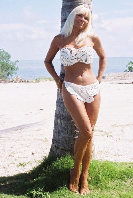 IN MEMORIAM--DeDe Lind---