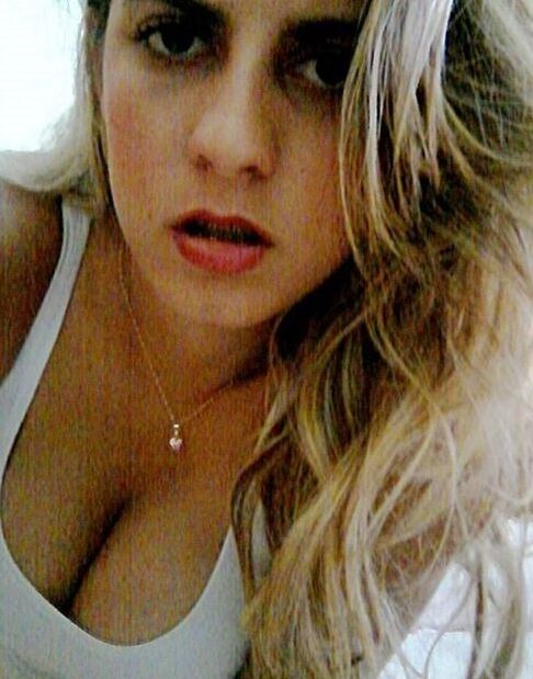 NOVINHA DE FLORIPA CAIU NA NET NUA EM FOTOS