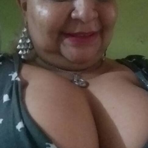 beatriz suarez mature granny boobs gigantes