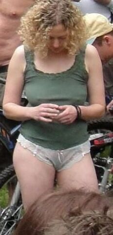 WNBR London blonde ,,