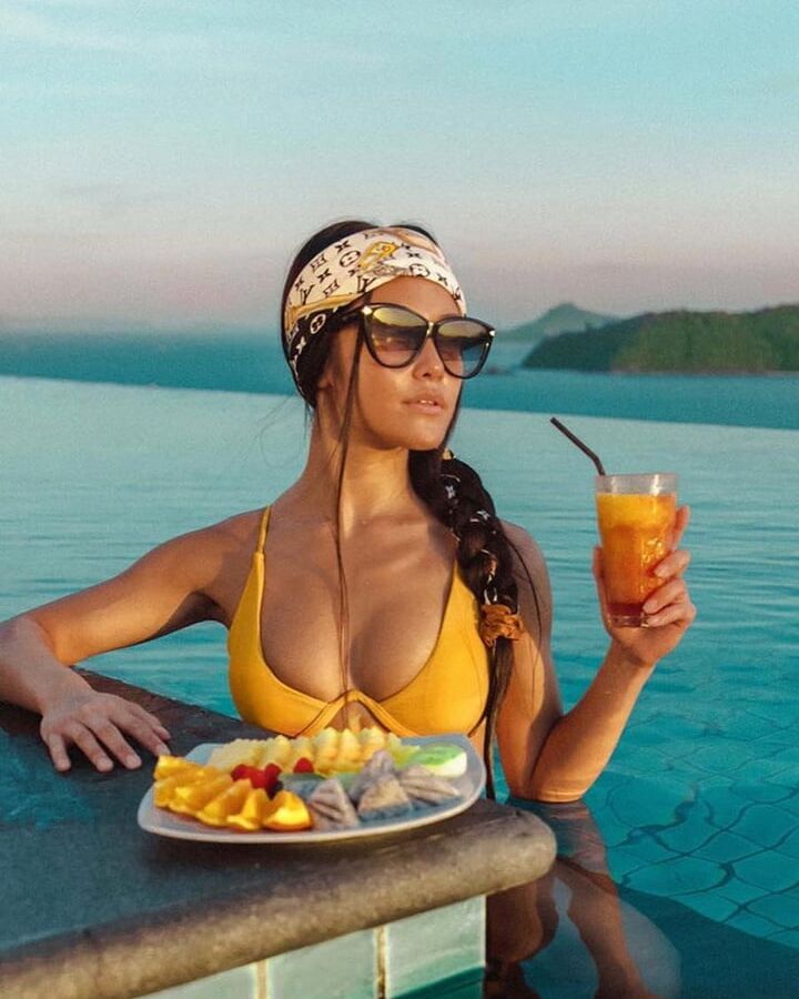 Elaine Thi