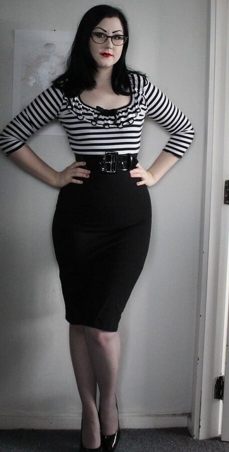 Sexy curvy Pin-up