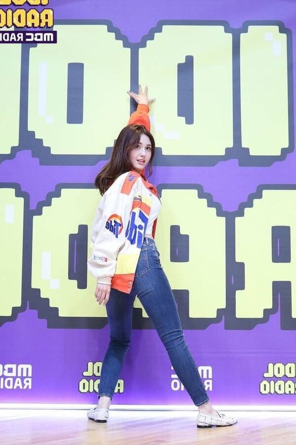 SOMI HOT GIRL