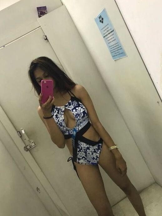 hot girl indian muslim nudes corona time pics leaked