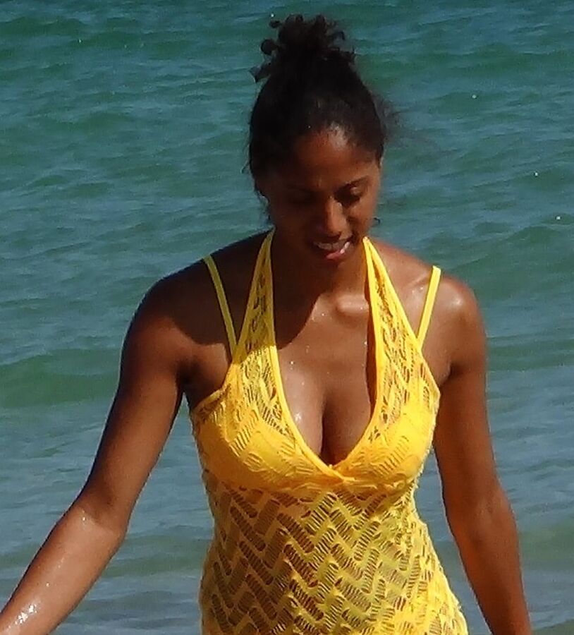 hot ebony mom as an dressed angel