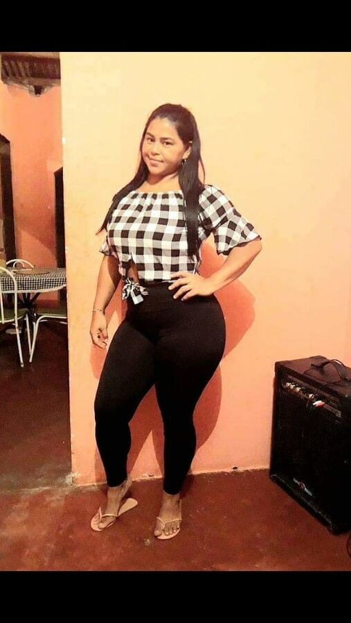 SIMONE MORENA CAVALA MADURA RABUDA DEMAIS