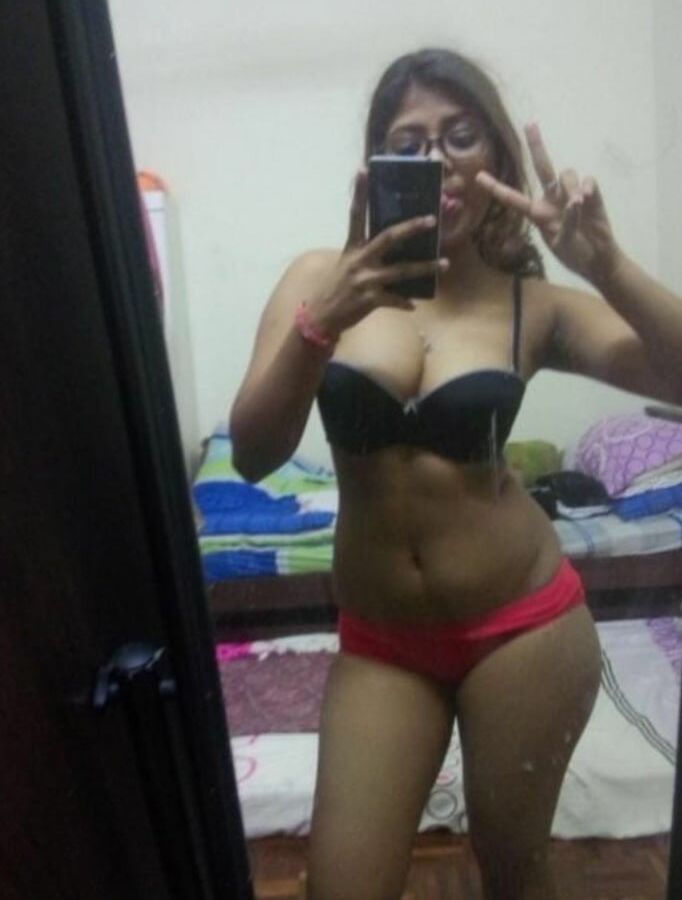Exposed Indian Webslut, whore with great tits