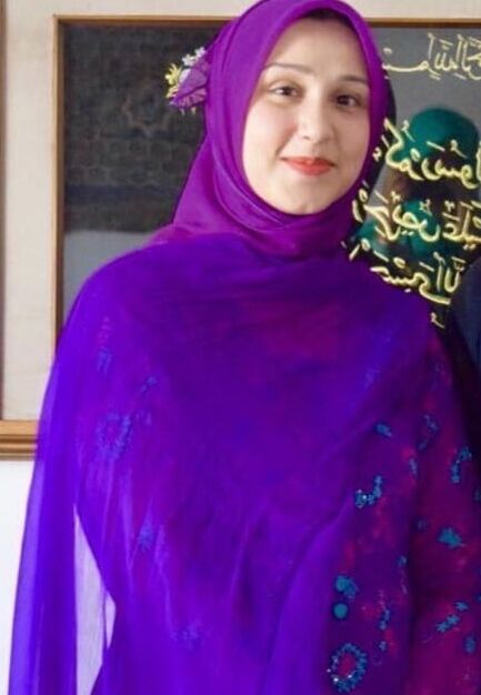 Non-nude Hijabis