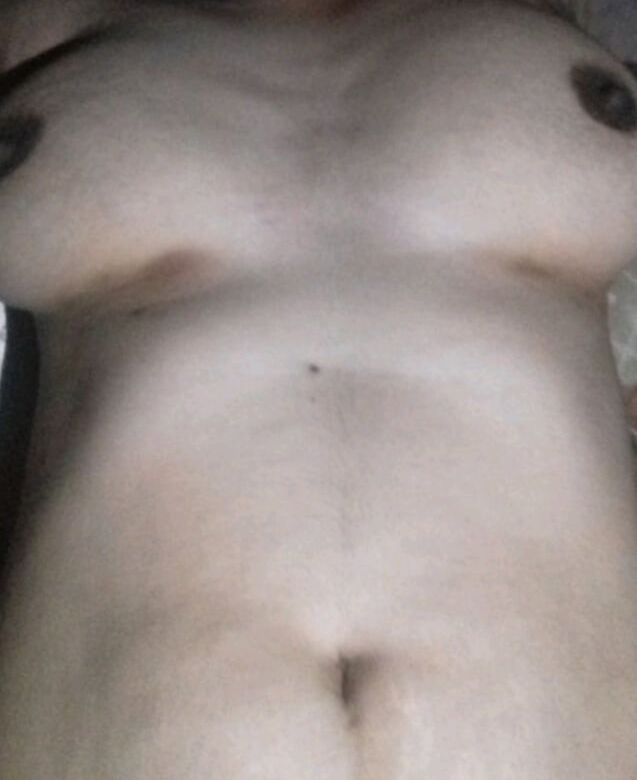 Divya Khanna Moga Nude Images