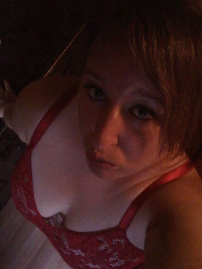 Vanessa Button Ontario Whore