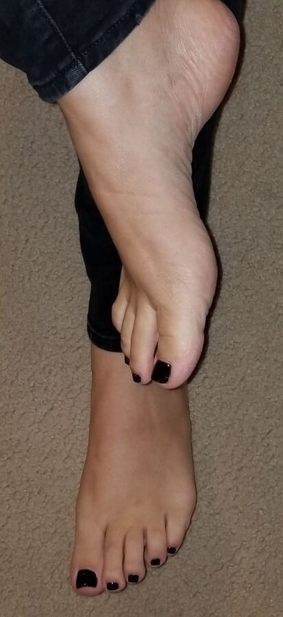Sexy womens feet