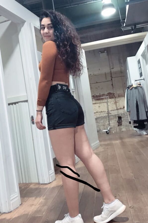 Sexy lebanese living in America (non pron)