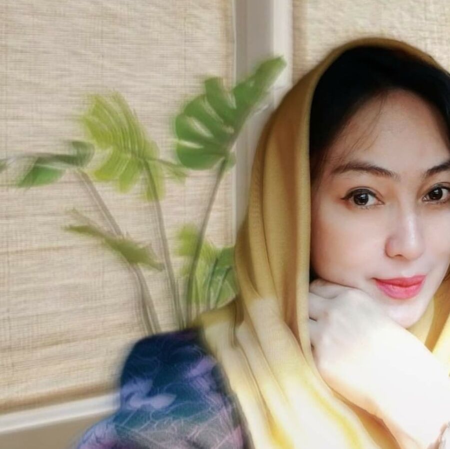 Maya, Indonesian Cumslut