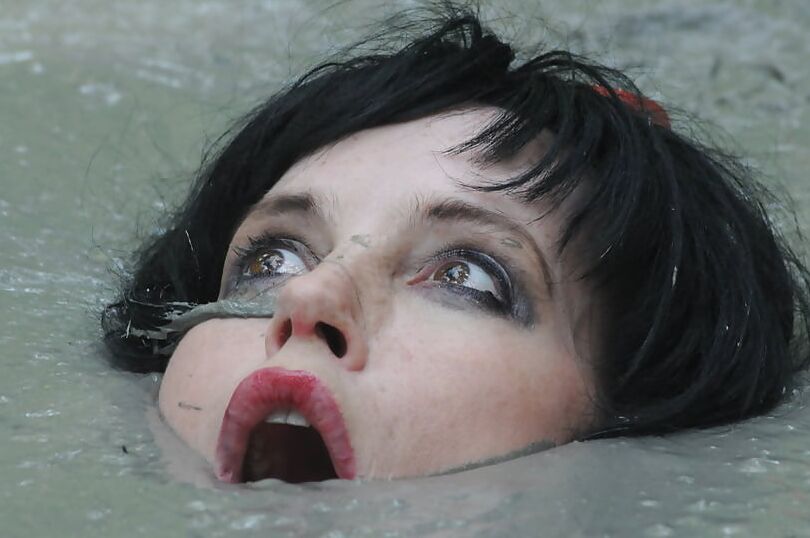 mud bdsm