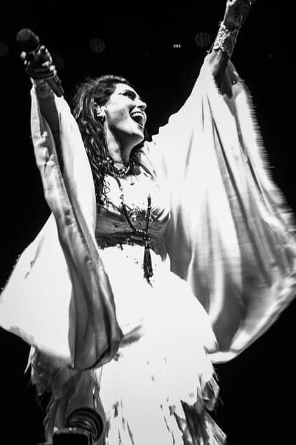 Sharon den Adel