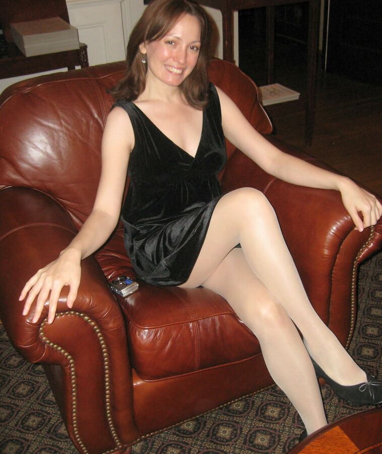 Matures (crossed legs)