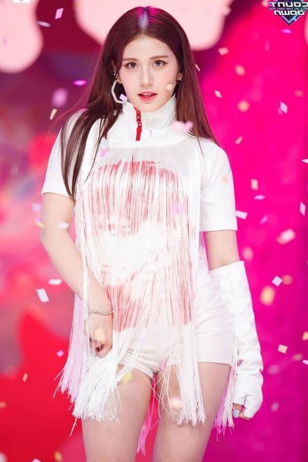 SOMI HOT GIRL