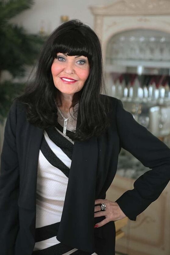 Hilary Devey