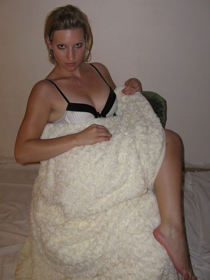Mia Schmitt Exposed, Slut from Hannover Germany