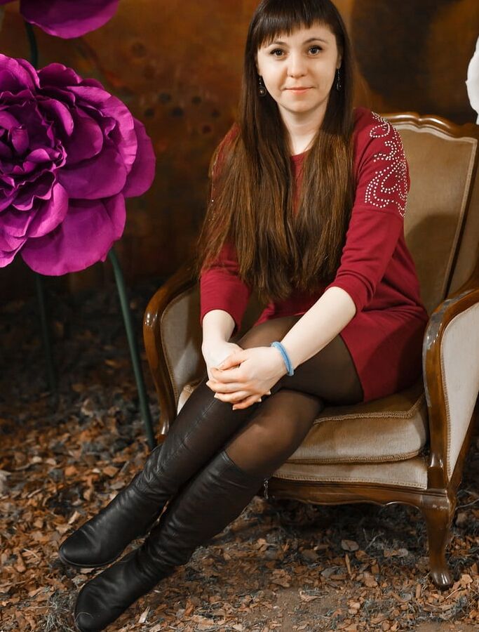 Real Russian Wives in Pantyhose