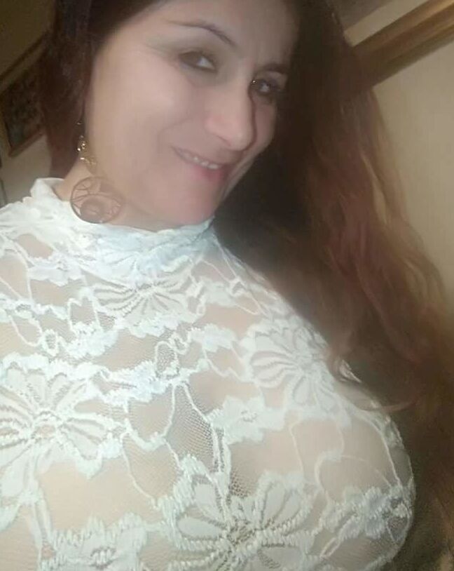 Caterina da Cagliari milf molto calda