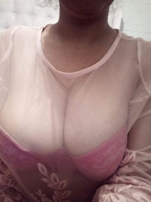 Tetas con piercings