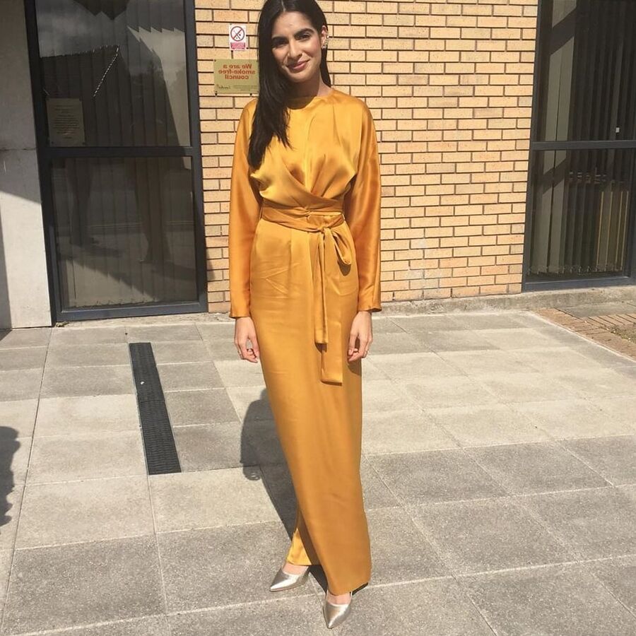 Classy sexy Paki Hijabis Arab pakistani women