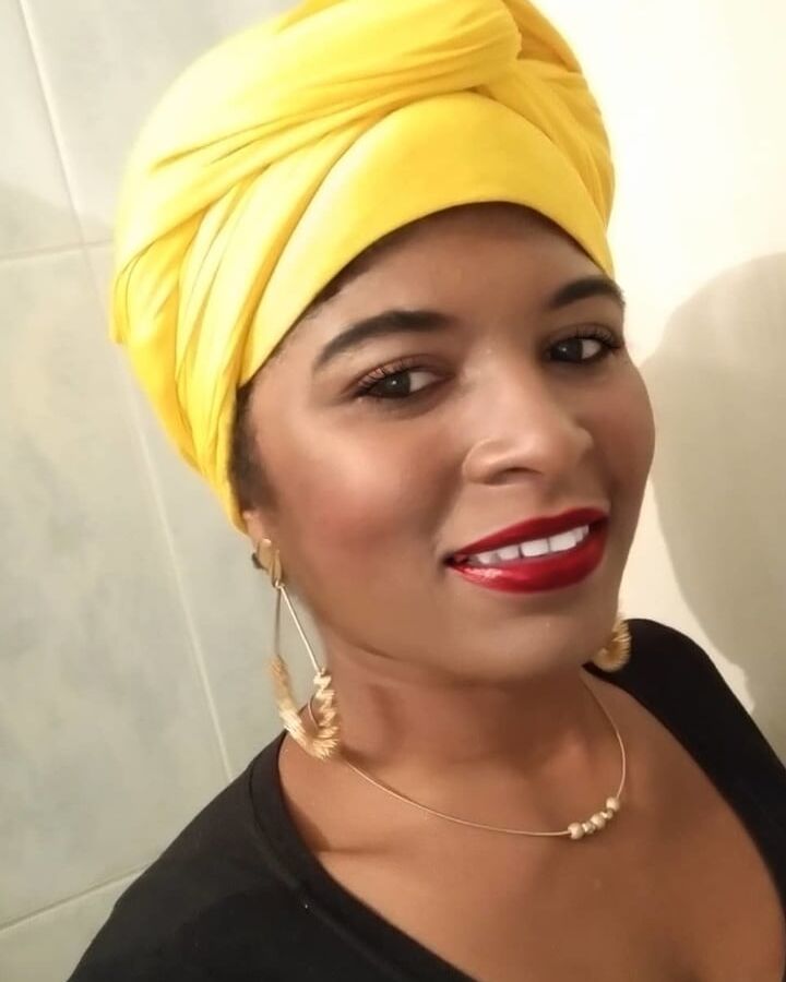 Coroa gostoza tezuda