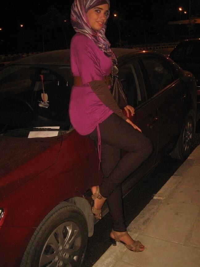 BEURETTE+HIJAB