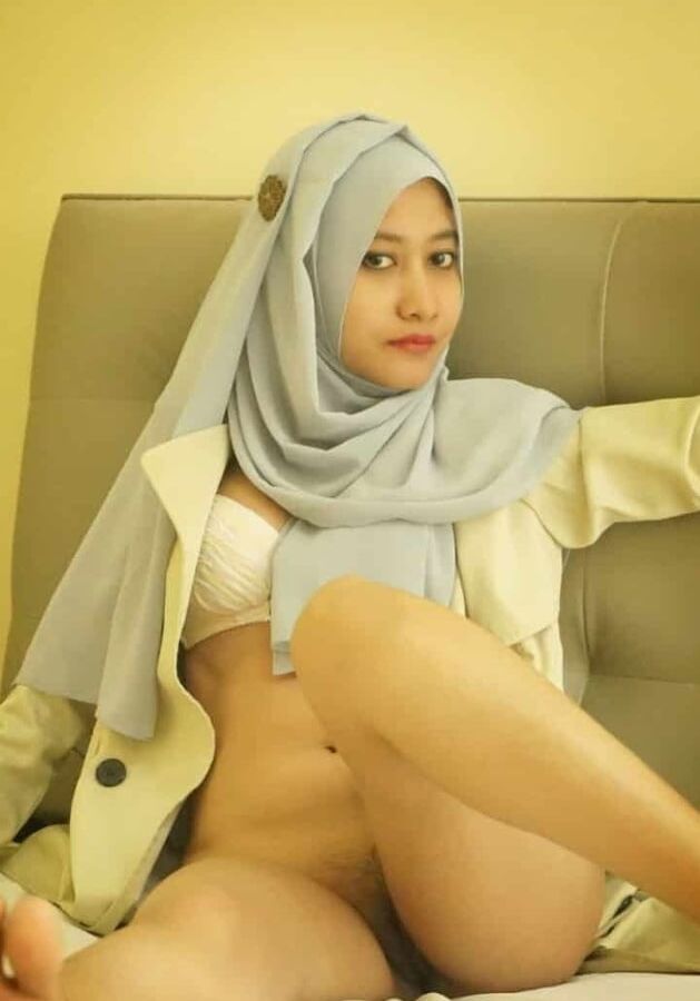 Hijab Girl