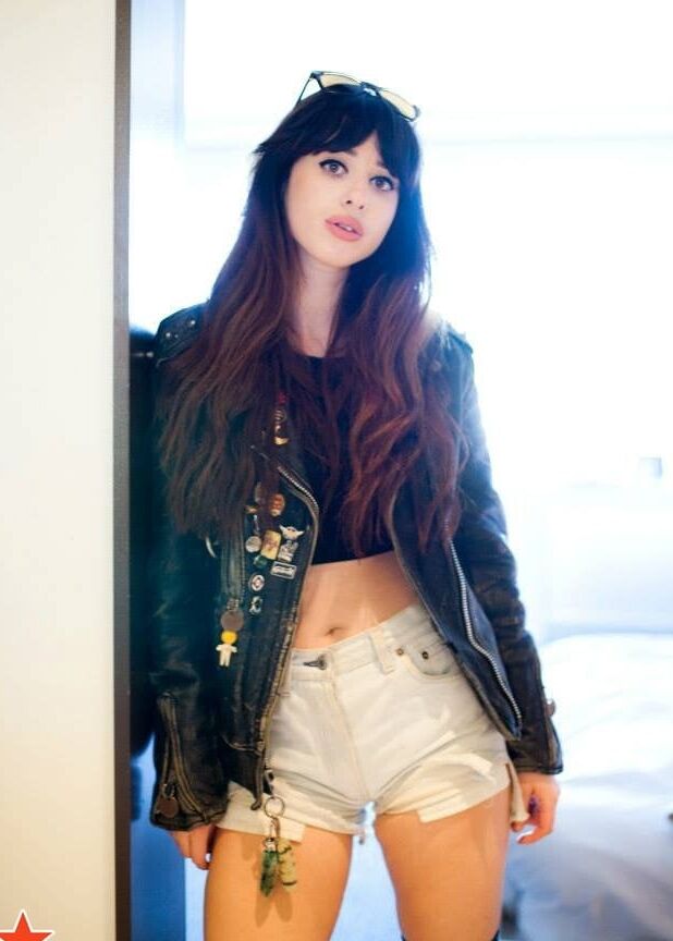 Louisa Rose Allen aka Foxes cute british singer!