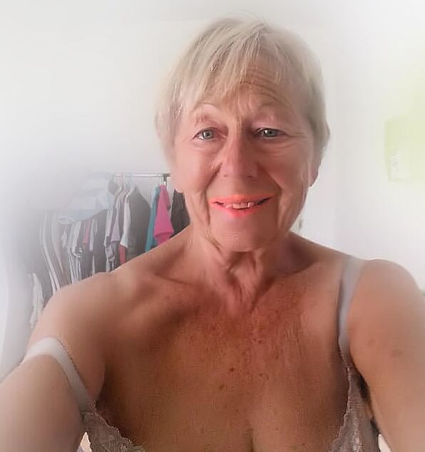 Gerda J aus Bochum