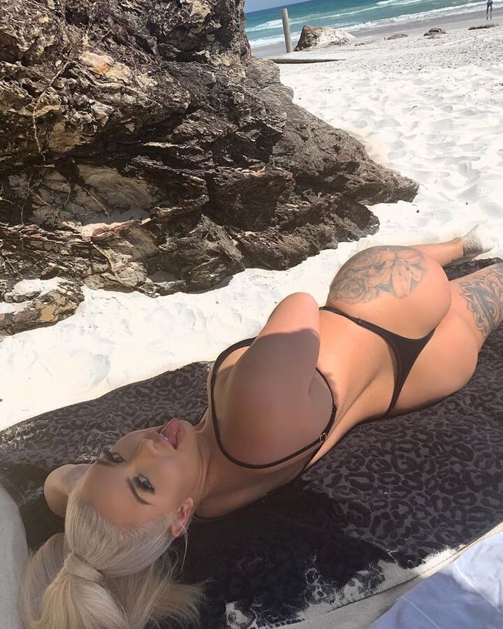 On Instagram- dakotaamasters