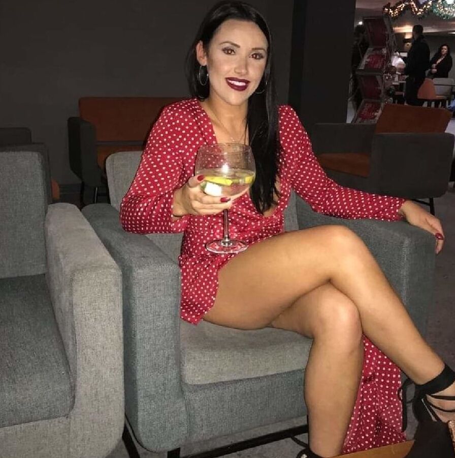 Sexy British MILFS