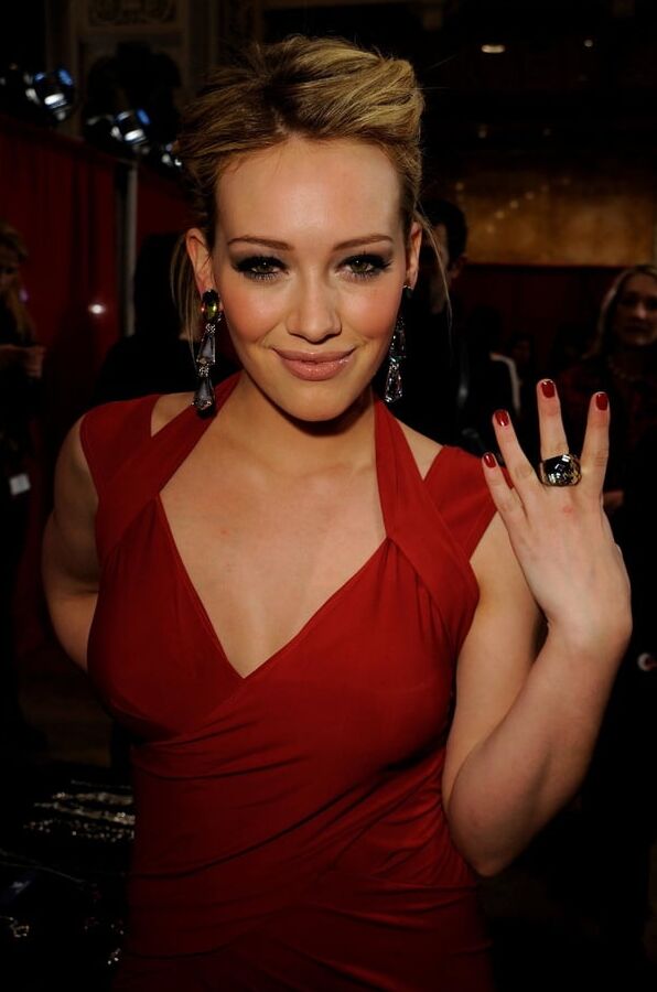 Sexy Hilary Duff -
