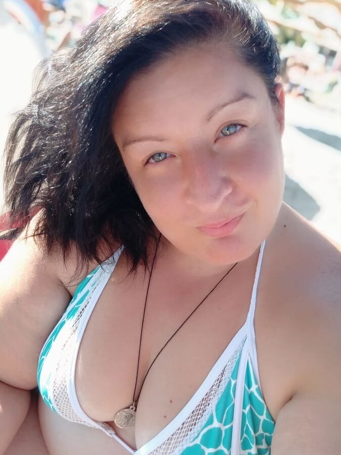 Greek BBW from social Media Eirini