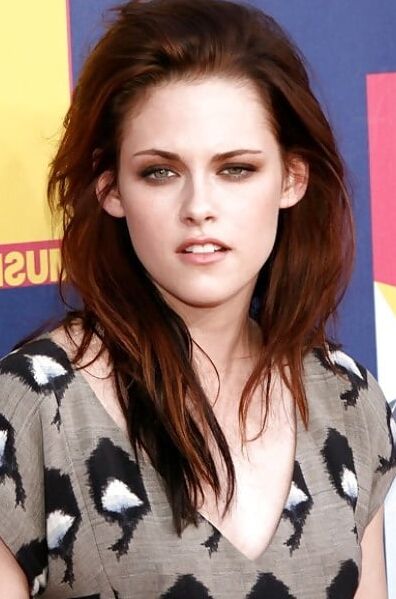 Kristen Stewart Sexy Pics