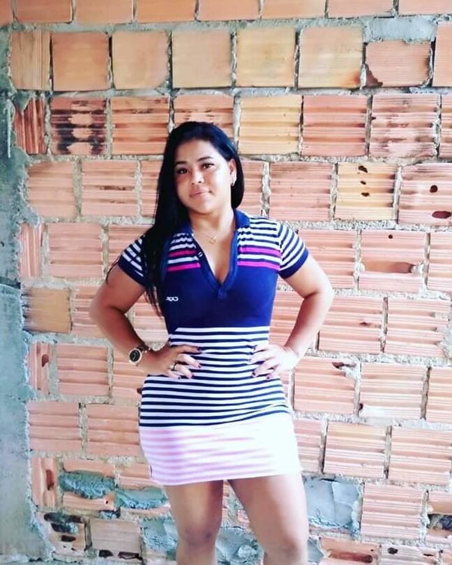 SIMONE MORENA CAVALA MADURA RABUDA DEMAIS