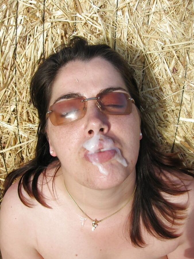 Cum on Mature Duckface