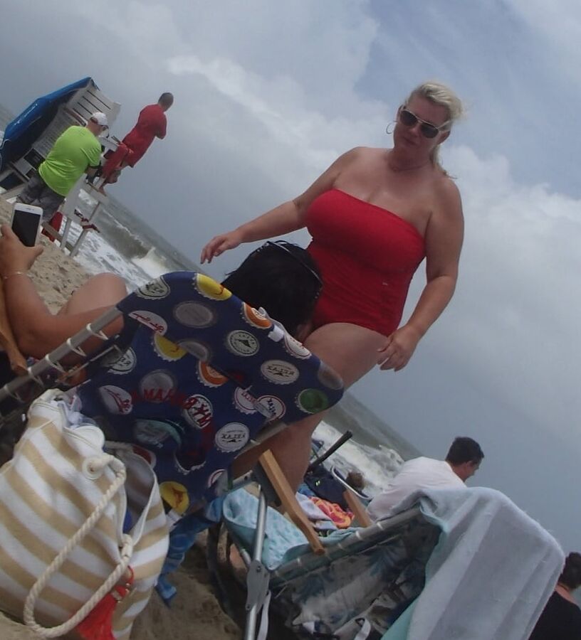 busty bbw mature