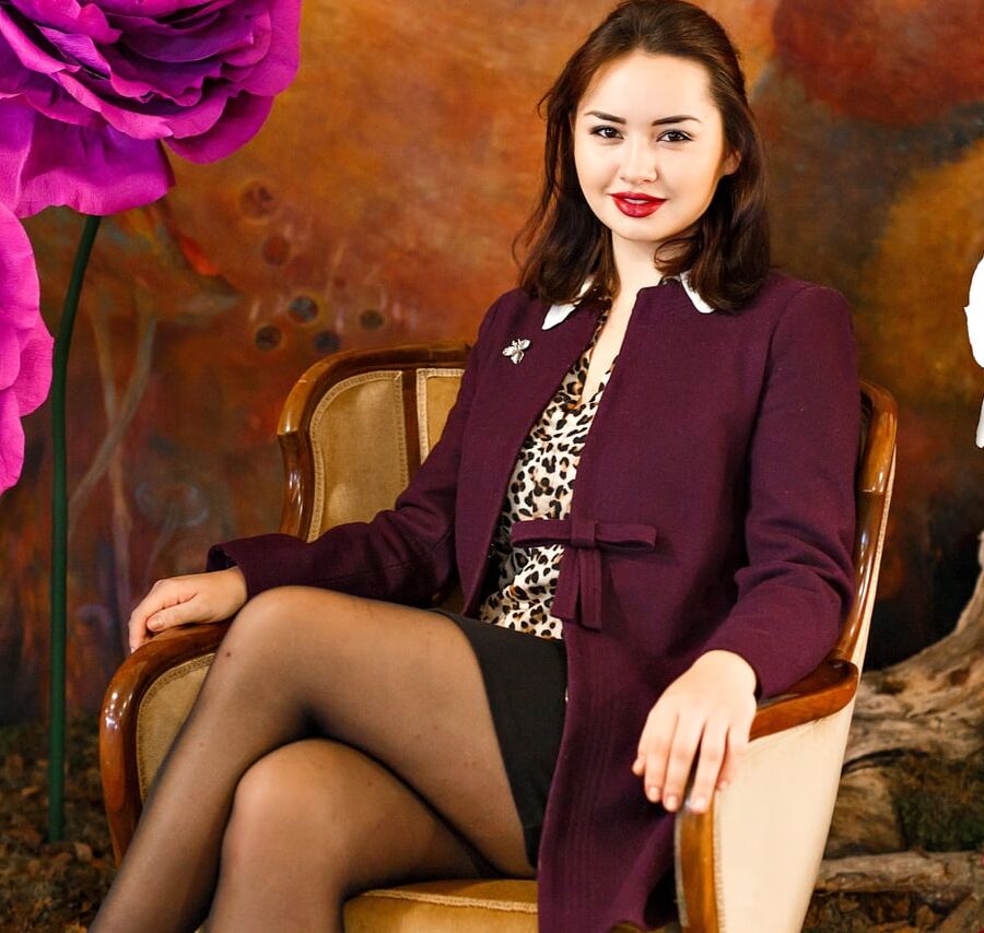 Real Russian Wives in Pantyhose