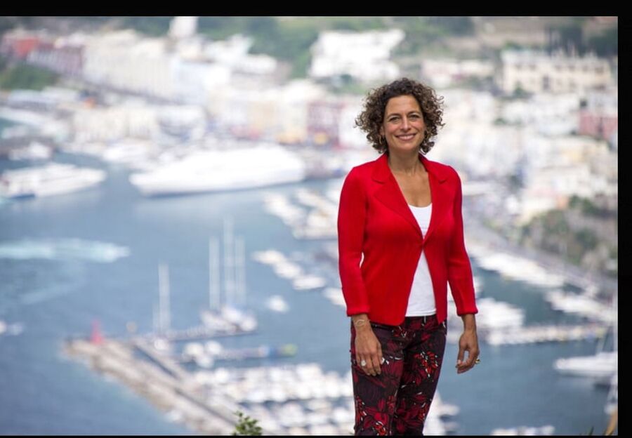 Stylish Italian Alex Polizzi