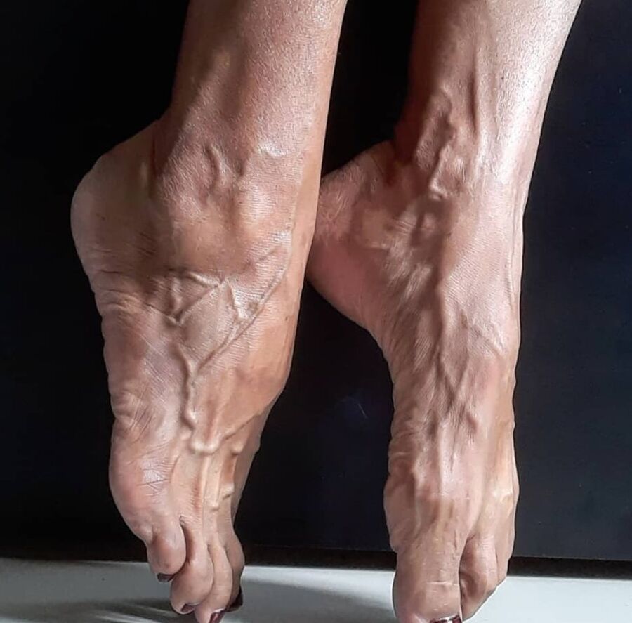 Footjon Feet