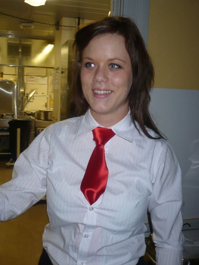 brunette a defoncer