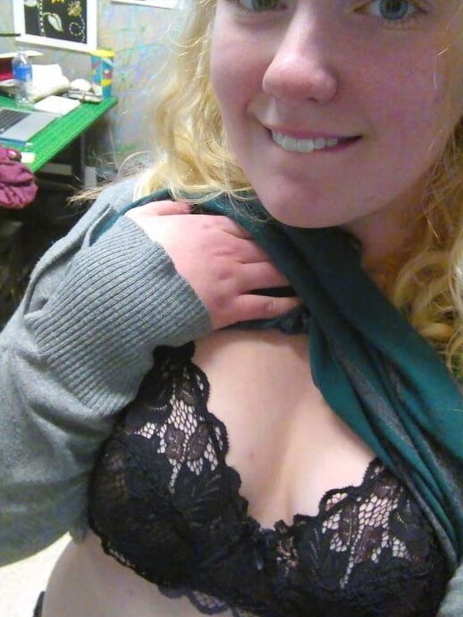 Fun selfie girl