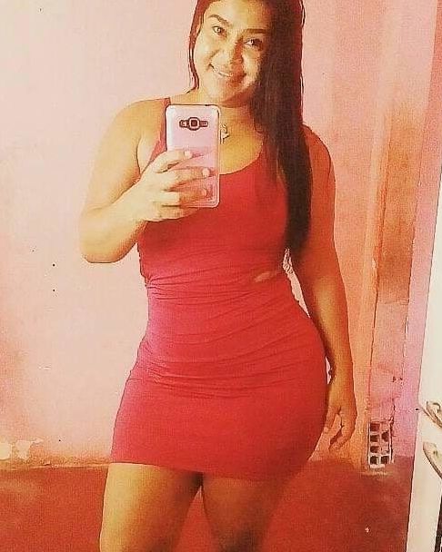 SIMONE MORENA CAVALA MADURA RABUDA DEMAIS