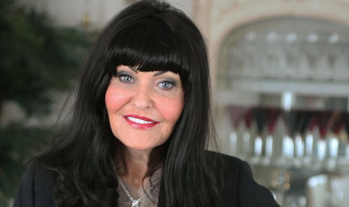 Hilary Devey