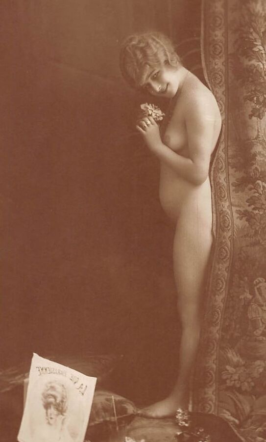 Flapper Girls Vintage Beauties