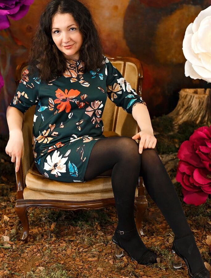 Real Russian Wives in Pantyhose