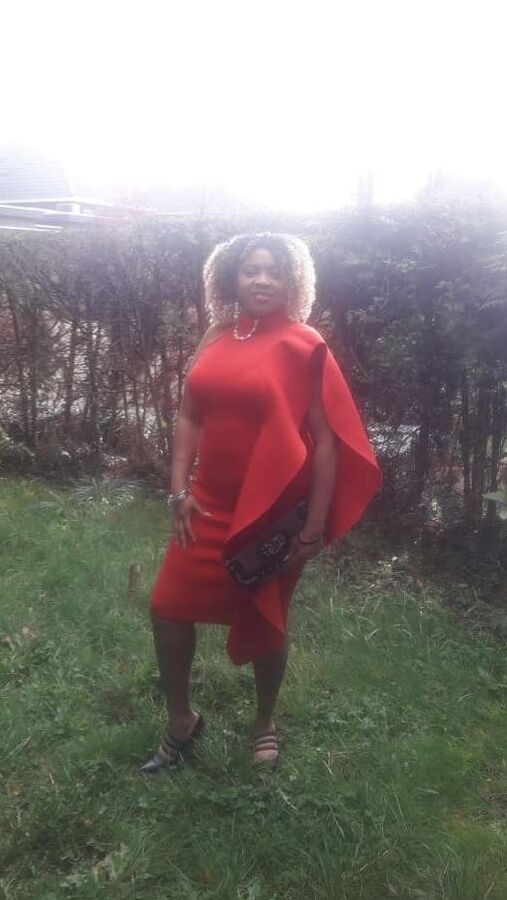 Ebony Chubby MILF